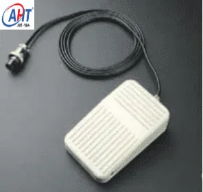 Bàn đạp bơm keo Foot switch