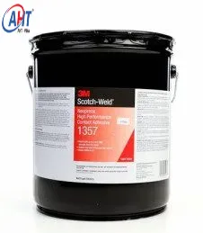3M™ Neoprene High Performance Contact Adhesive 1357